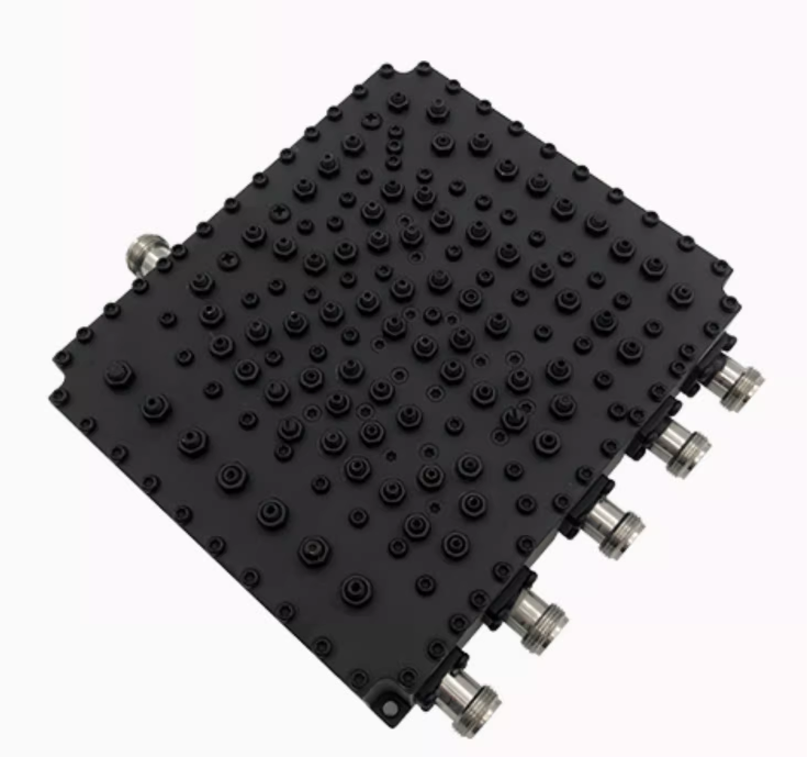 莎车双频三频四频五频腔体合路器4G+5G